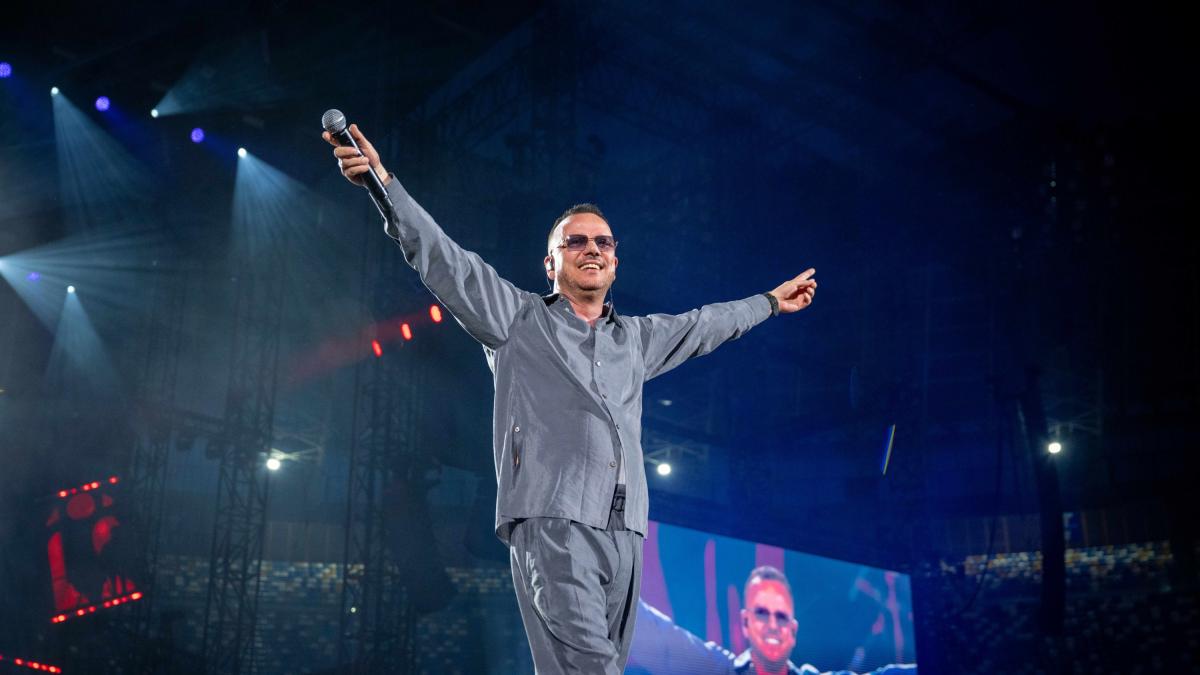 Una notte a Napoli: il concerto evento di Gigi D'Alessio stasera su Canale 5