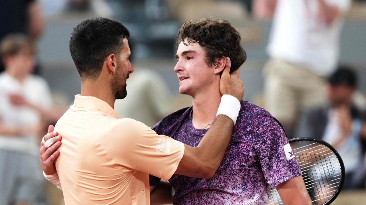 Fonseca batte Djokovic al Roland Garros: la partita