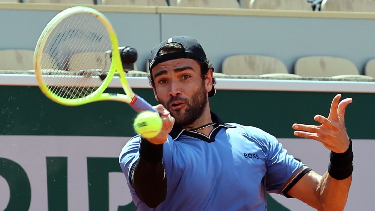 Roland Garros, Matteo Berrettini e Flavio Cobolli in diretta: Matteo vince il 1° set. Poi di nuovo break e contro-break nel 2° Live 7-6; 5-4. Cobolli batte Tien e vola agli ottavi
