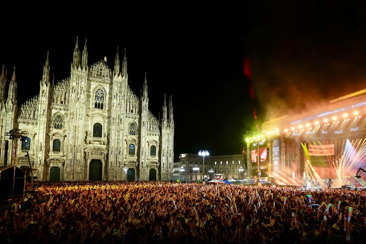 Uno scatto dal Concerto Radio Italia Live in Piazza Duomo a Milano. Credit: Ufficio stampa Goigest