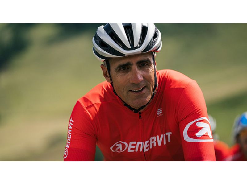 CHASE THE SUN. SABATO SI ATTRAVERSA L'ITALIA, C'È ANCHE MIGUEL INDURAIN COME AMBASSADOR DI ENERVIT. GALLERY