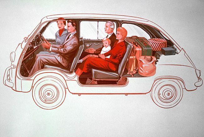 70 anni di Fiat 600 Multipla: storia di una rivoluzione all’italiana