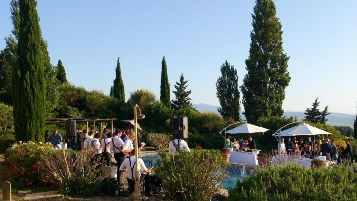 La responsabile del matrimonio toscano «da incubo»: «Quelle nozze hanno rovinato la vita a me, non agli sposi»