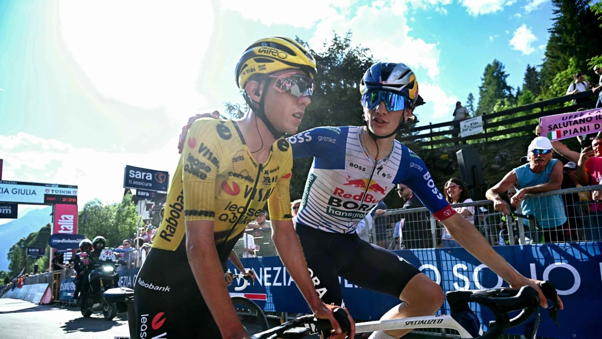Il Giro d'Italia è in piena salute, ma il ciclismo italiano in crisi: si segua il modello danese, e anche lo Stato faccia la sua parte
