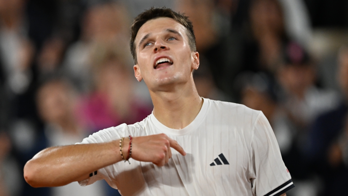 Mensik batte Fonseca in 3 set e raggiunge Zverev in semifinale al Roland Garros