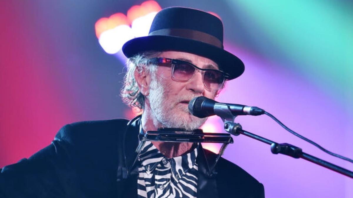 Francesco De Gregori, un documentario racconta l'artigiano della parola