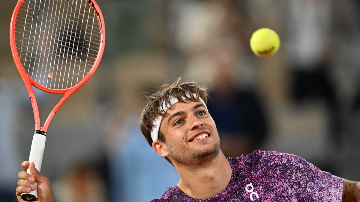 Cobolli-Zverev, la finale del Roland Garros in diretta | La missione diversamente possibile di Flavio: «Vediamo se giocare una partita in meno mi ha aiutato»
