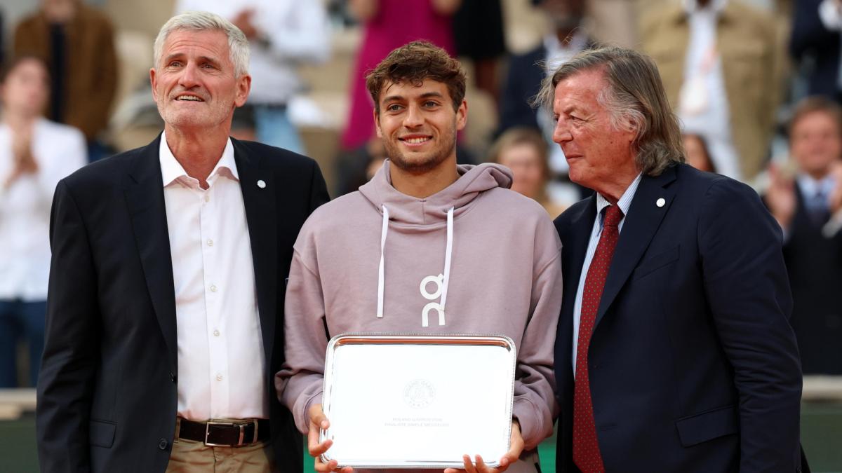 Cobolli battuto da Zverev in finale al Roland Garros: "Questo è solo l'inizio"