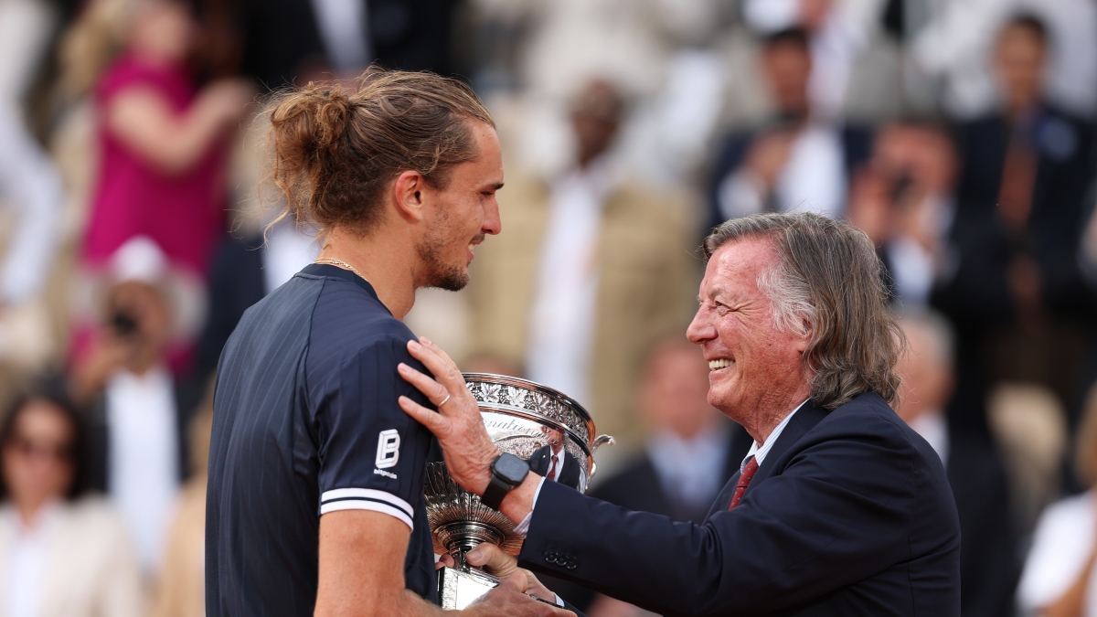 Che emozione gli applausi del Roland Garros. Cobolli si merita il club dei grandi. Il commento di Panatta