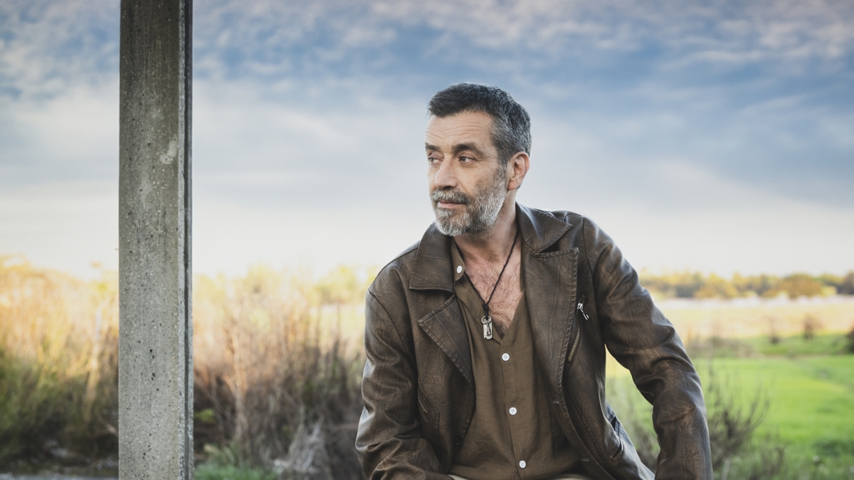 Silvestri: «Canto il bello della Costituzione e il brutto delle classifiche. De Gregori critica i proclami dal palco? Ha perso un’occasione per non dire nulla»
