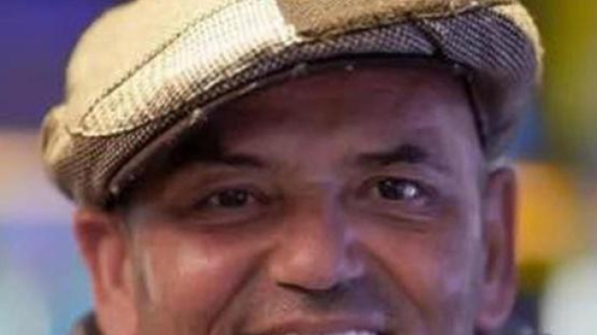 Napoli, morto per arresto cardiaco Stefano Addeo, il prof autore del post choc contro la figlia di Meloni