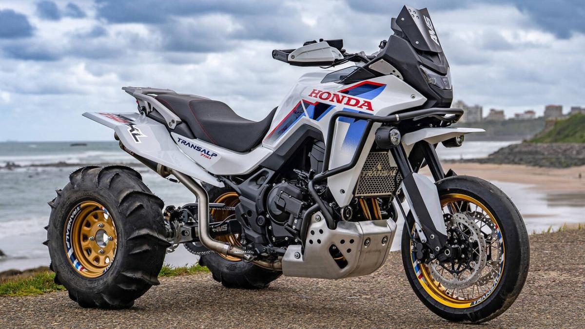 Honda a Wheels and Waves 2026: Transalp trike e le altre special