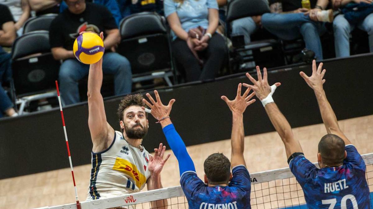 Volley, Francia-Italia 3-2 in Nations League