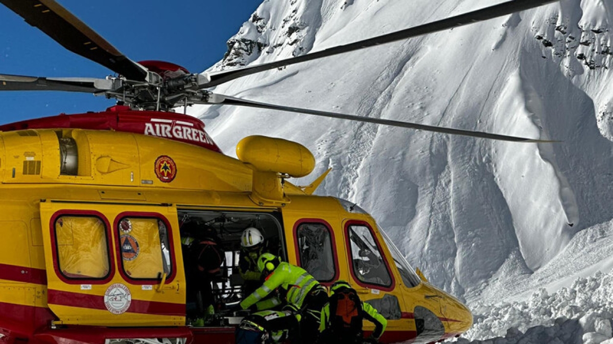 Tre alpinisti morti precipitando dalla parete nord del Gran Paradiso. Due sono italiani