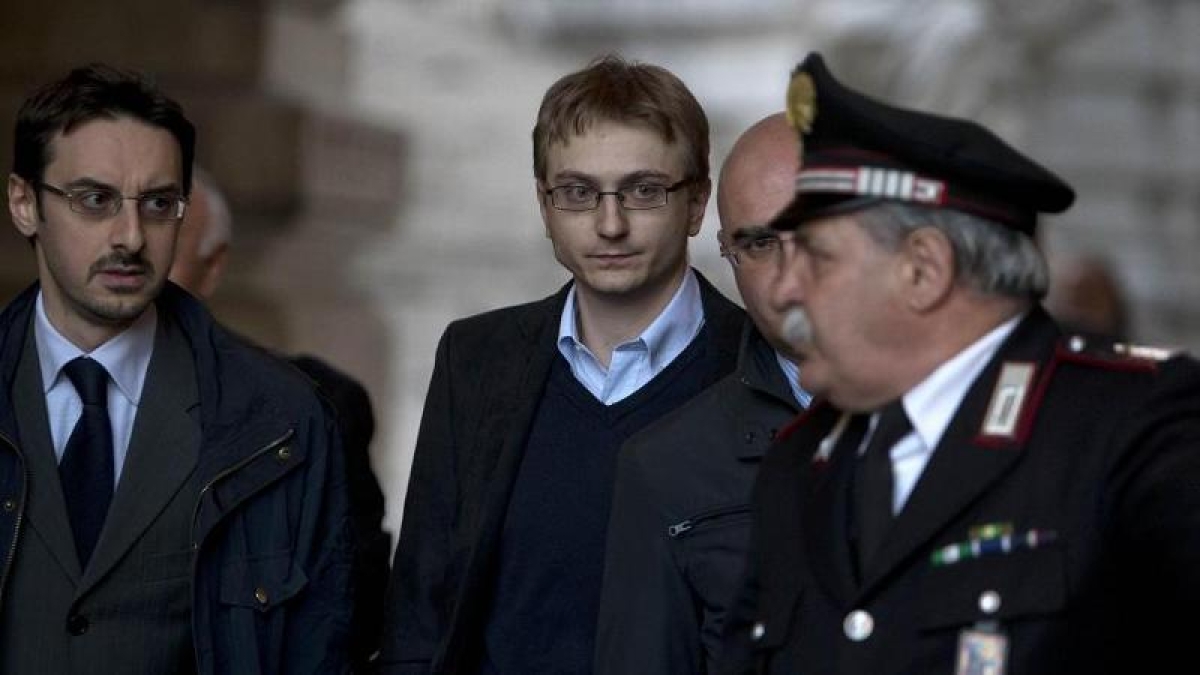 Caso Garlasco, i legali dei Poggi e di Sempio su Stasi: «Un diritto sacrosanto, ma non cambia nulla»