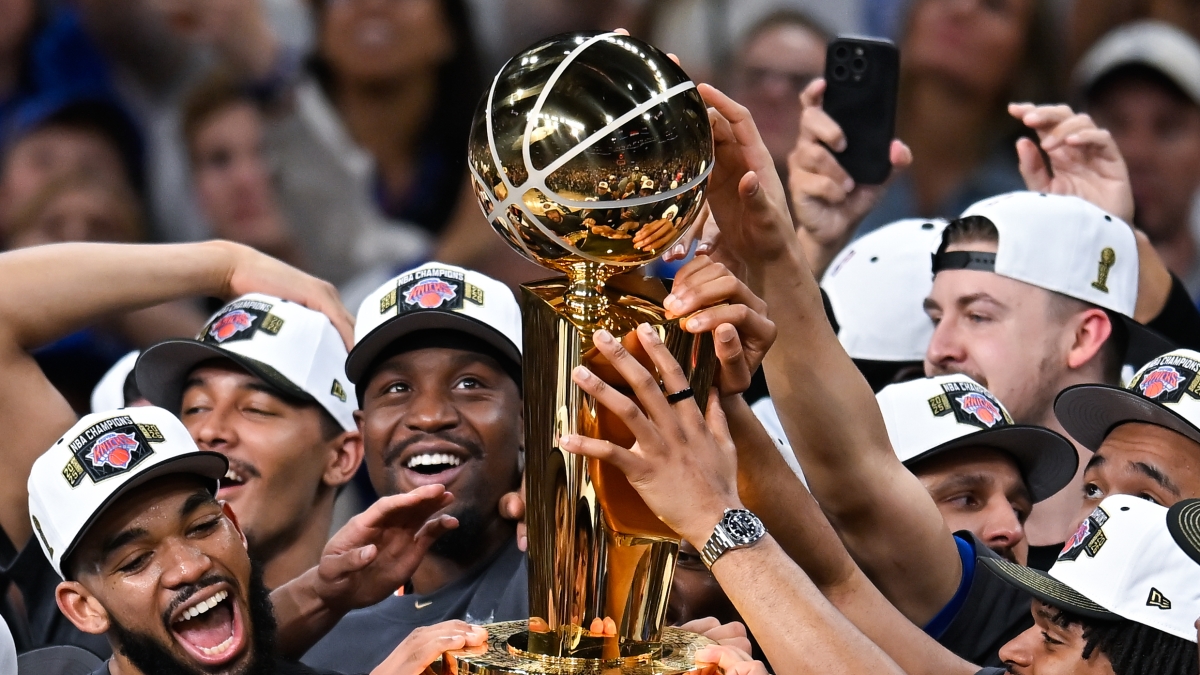 Nba, New York batte San Antonio ed è campione. Fine del digiuno dopo 53 anni. Delirio Grande Mela