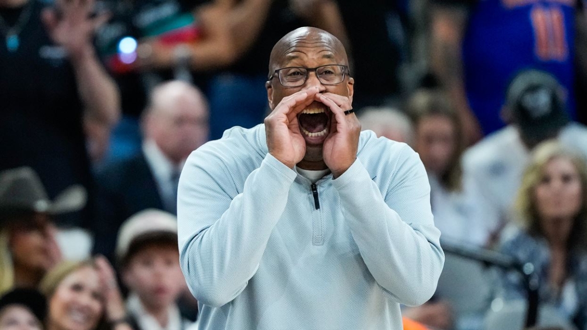 Mike Brown: chi è l'allenatore che ha portato i Knicks a rivincere il titolo Nba dopo 53 anni