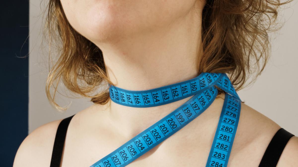 Circonferenza collo dice se sei in salute: ecco la tabella per capirlo