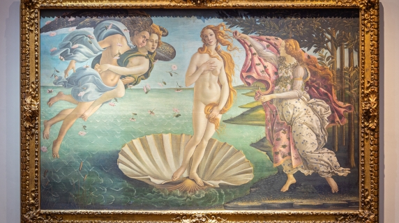 Venere guarda la Primavera: agli Uffizi nuovo allestimento per i capolavori di Botticelli