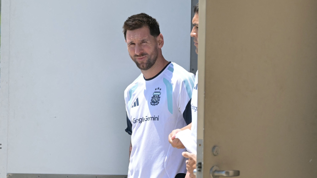 Il papà di Messi è malato. Il dolore della famiglia per Jorge, le lacrime di Leo