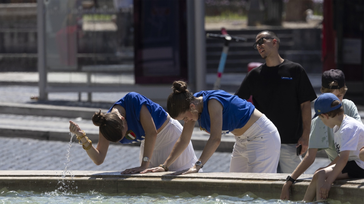 L’Italia sfiora i 40 gradi: «Caldo estremo fino a luglio e notti super tropicali». Il picco d'afa a metà di questa settimana