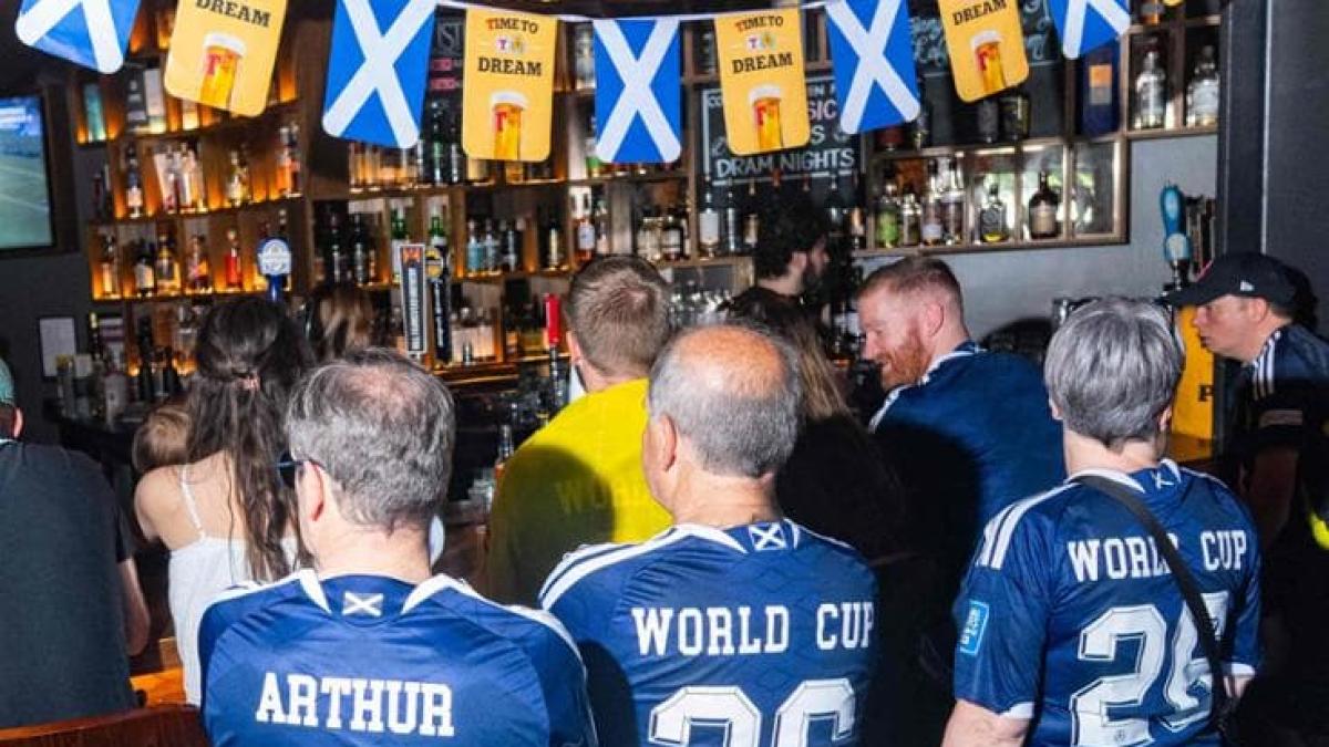 Mondiali, birra finita a Boston: è il derby tra scozzesi e inglesi