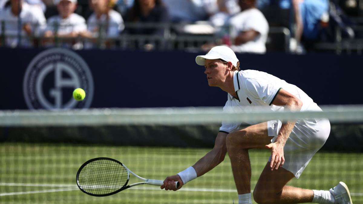 Sinner: "Esami medici ok, ora sono pronto per Wimbledon"