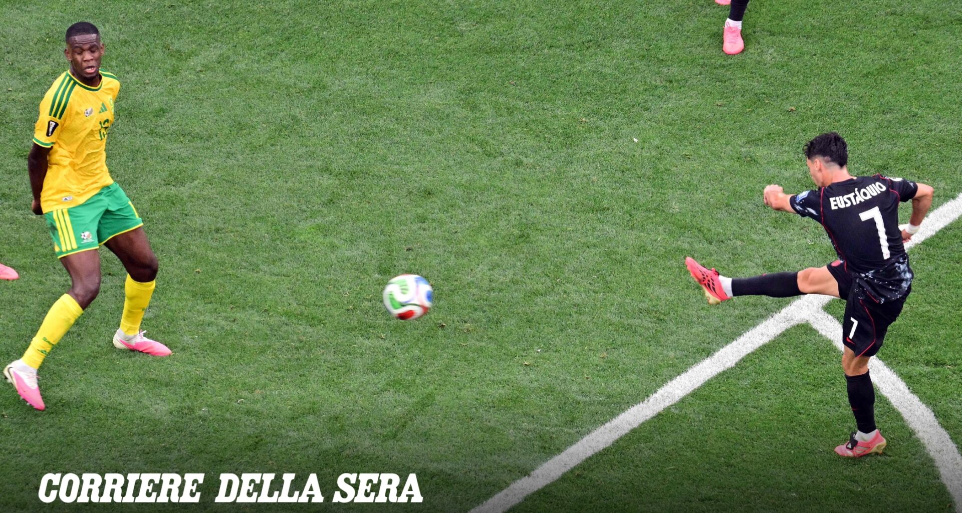 Cosa è successo nei sedicesimi dei Mondiali di Canada, Messico e Usa: Sudafrica-Canada 0-1, decide il gol di Eustaquio al 92'