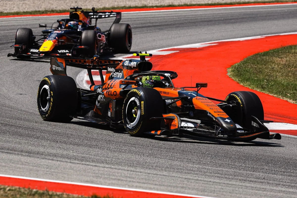 Norris: “Fortunatamente Ferrari non ha il miglior motore, altrimenti metterebbe tutti in imbarazzo”