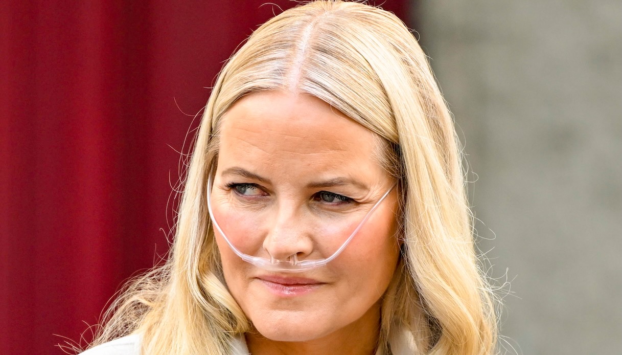 Mette-Marit di Norvegia sottoposta al trapianto di polmone: come è andato l'intervento