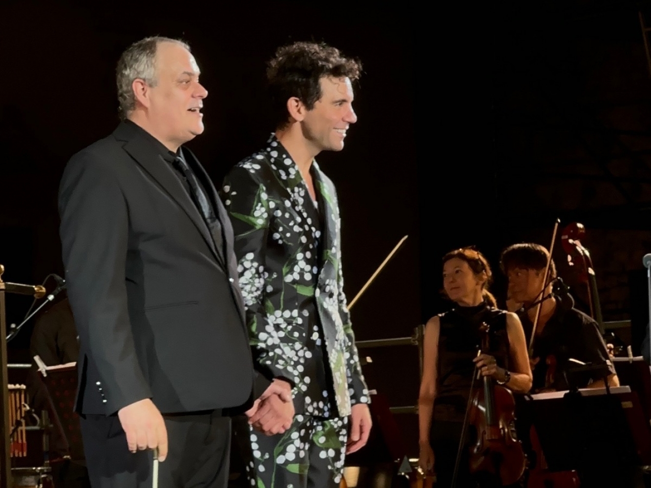 Mika Symphonique, l’armonia tra due mondi