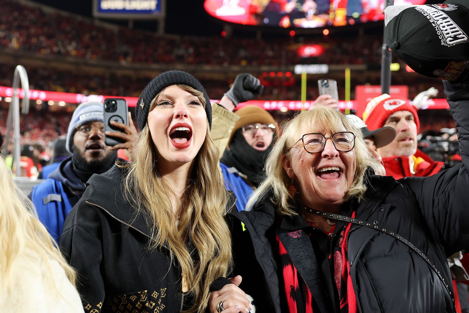 Taylor Swift e Donna Kelce