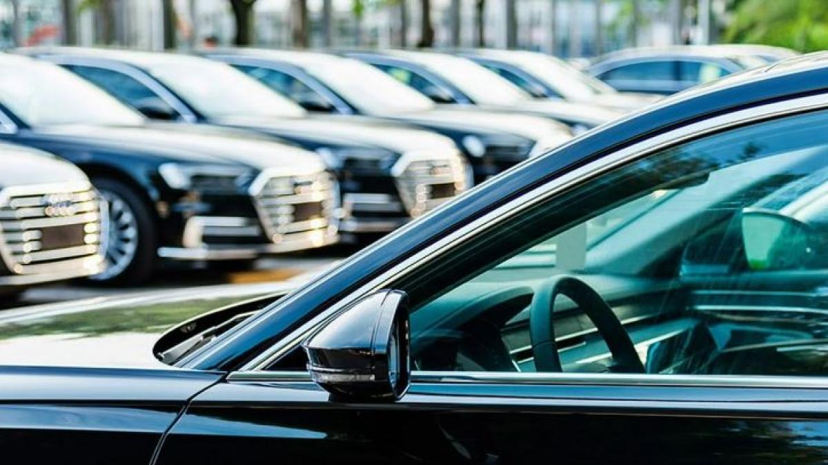 Auto aziendali, nuove regole: stangata sui fringe benefit e tasse più alte, ecco chi pagherà fino al 50% in più