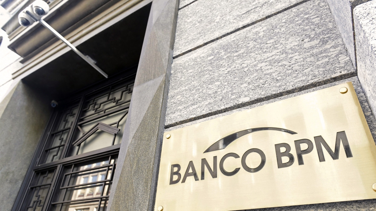 Mps, Banco Bpm rinuncia alla fusione con Siena: «Non ci sono più le condizioni». Strada libera per l'offerta di Intesa Sanpaolo