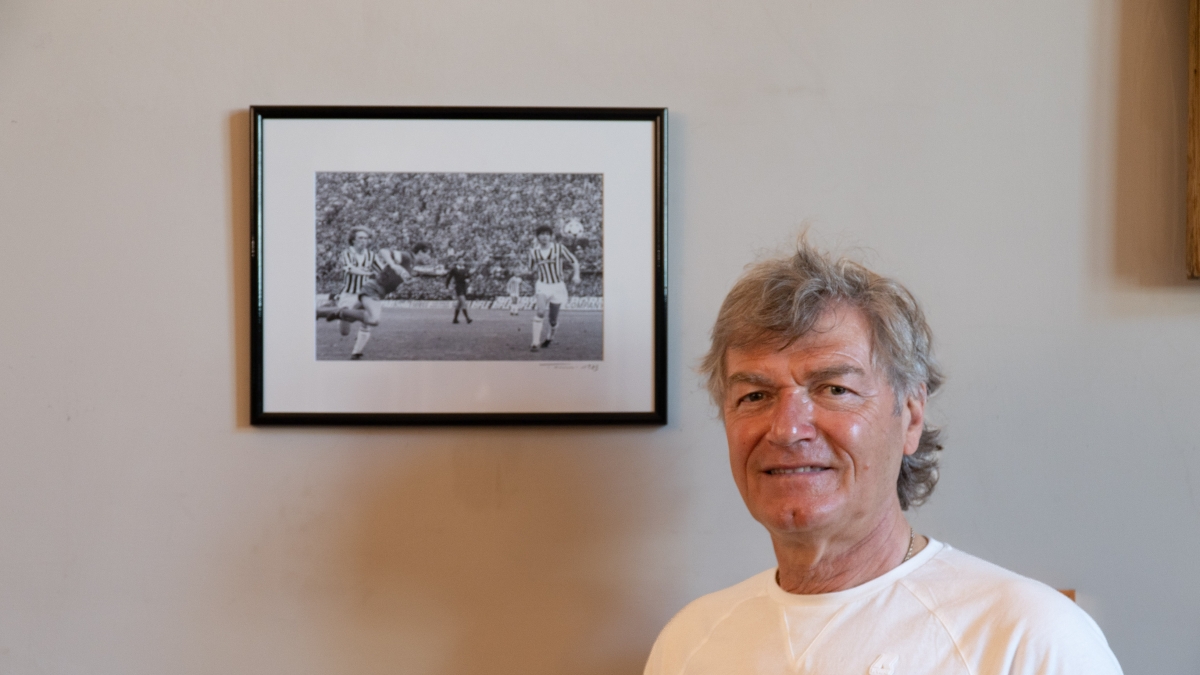 Giancarlo Antognoni: «La chat dei Campioni del Mondo? Spillo scrive tanto, Cabrini mette cuori. Presentai io Federica a Paolo Rossi. Renzi quando mi vede si inginocchia»