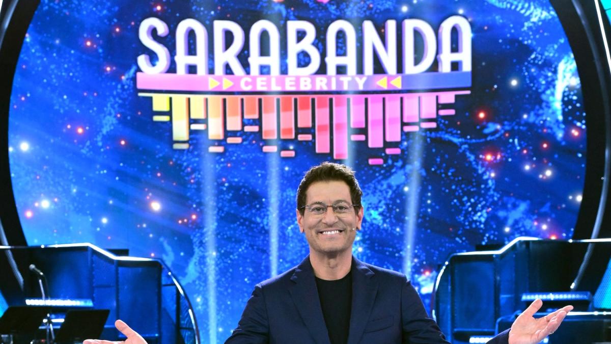 Sarabanda Celebrity venerdì 3 luglio su Italia 1, i vip in gara