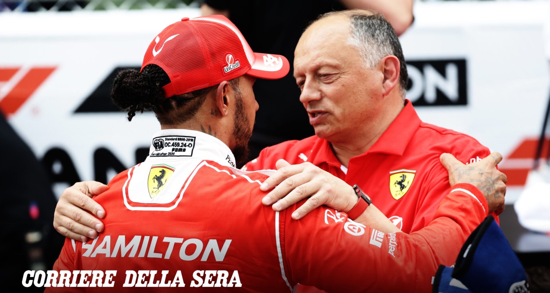 Vasseur: «Hamilton con noi anche nel 2027, costruiamo una Ferrari da Mondiale. Leclerc? Deve stare calmo, lo aiuto. Toto Wolff smetta di pensare ai nostri budget»