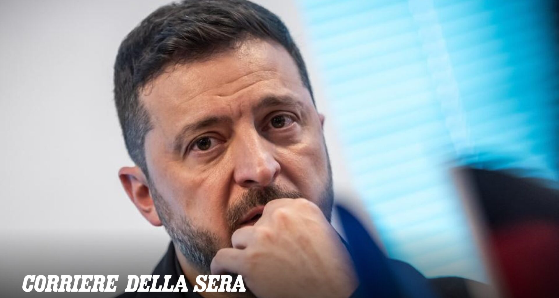 Il riscatto di Zelensky: vola nei sondaggi e tratta da pari con gli Usa