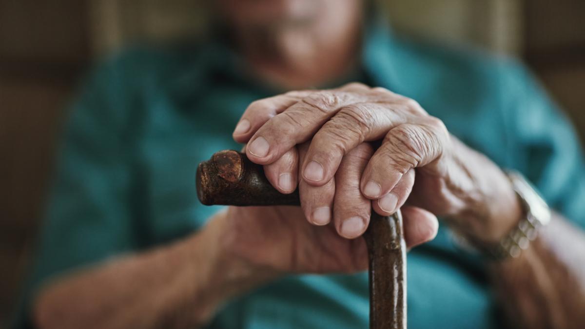 Centenari sardi: segreti della longevità e ruolo della personalità