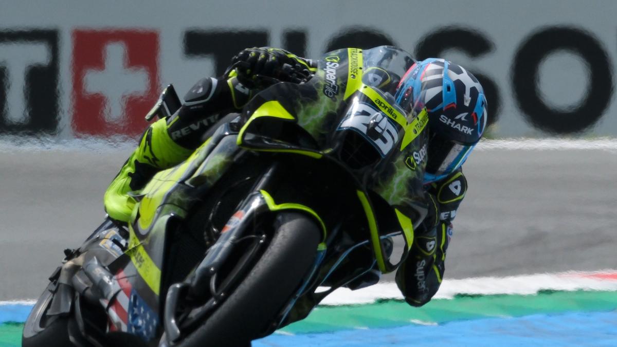 Libere MotoGp Germania, Raul Fernandez precede Marc Marquez che cade