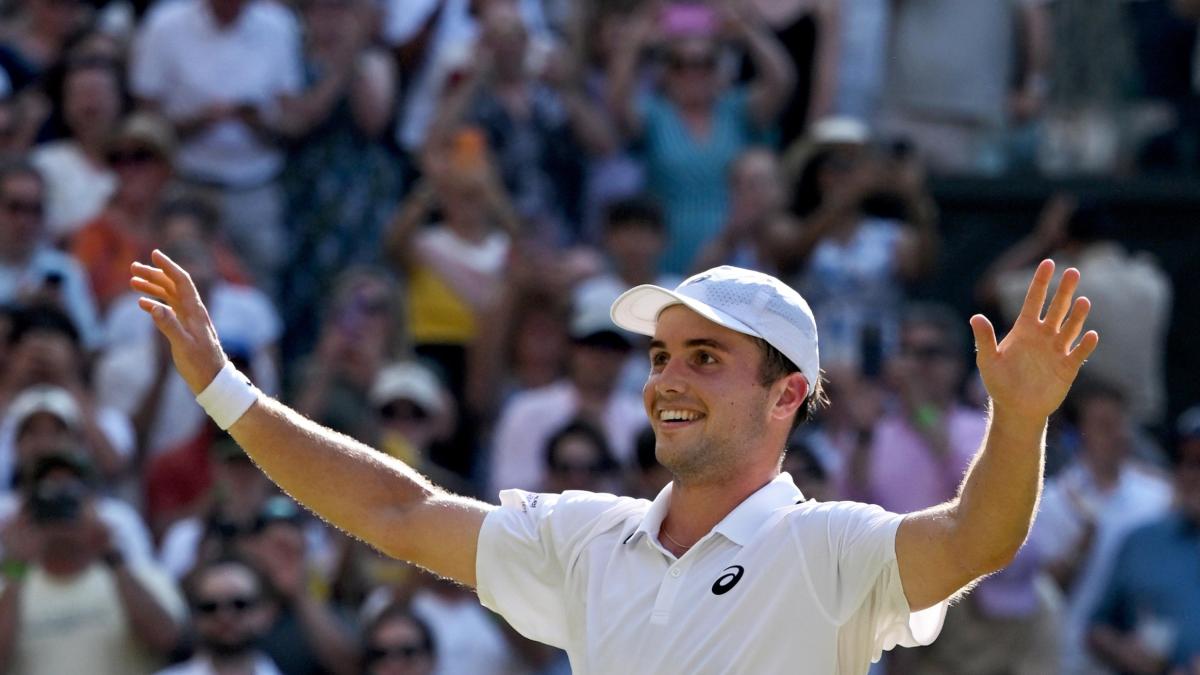 Tennis, chi giocherà i tornei sulla terra rossa: il programma degli italiani