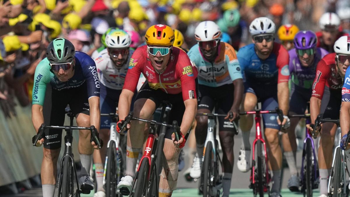 Tour de France, 11ª tappa, le pagelle. Waerenskjold 7,5, Kooij 7