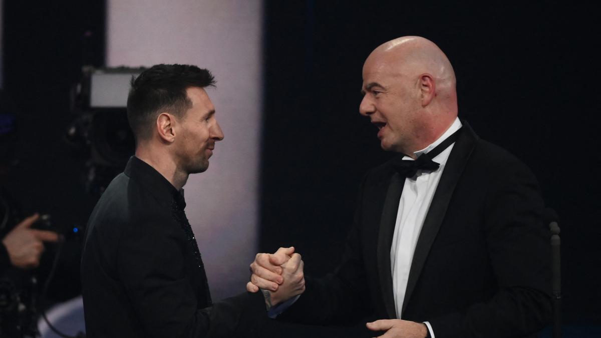 Infantino e i favoritismi all'Argentina: tutte le accuse dei Mondiali