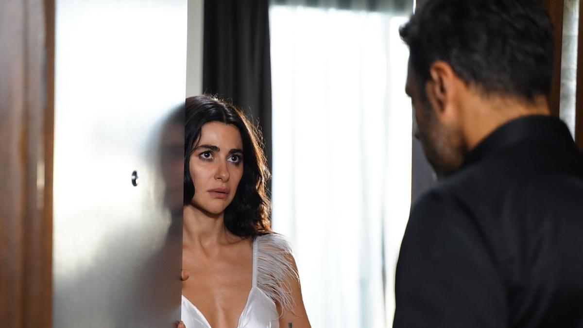 Forbidden Fruit, Far Away, Tutto per la mia famiglia, anticipazioni 20 luglio