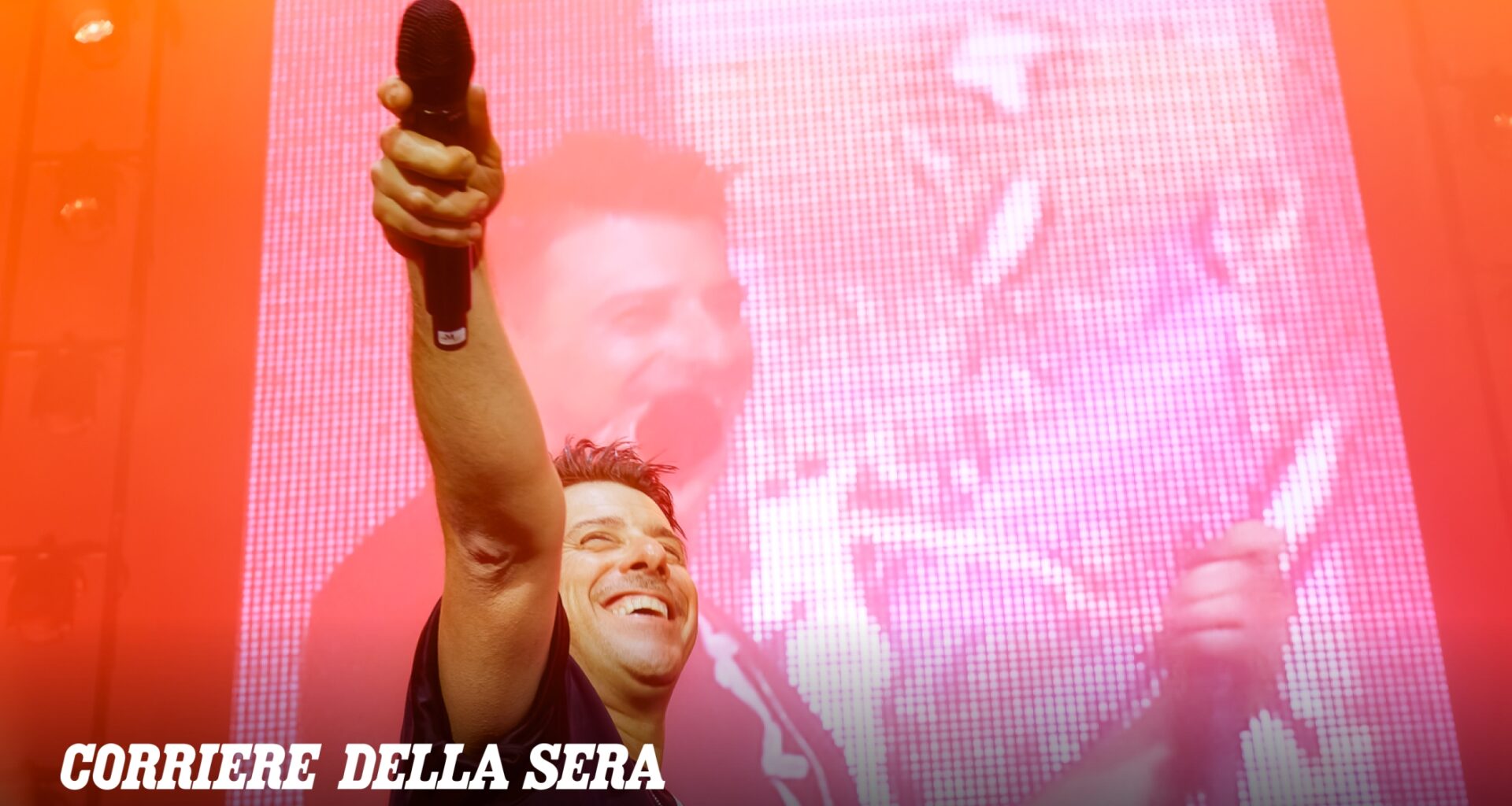 Francesco Gabbani: «Occidentali's Karma non la rinnego: è iconica, nella storia. Mio padre a 76 anni ancora lavora: è il mio esempio. A X Factor sono più tranquillo, Irama ragazzo d'oro»