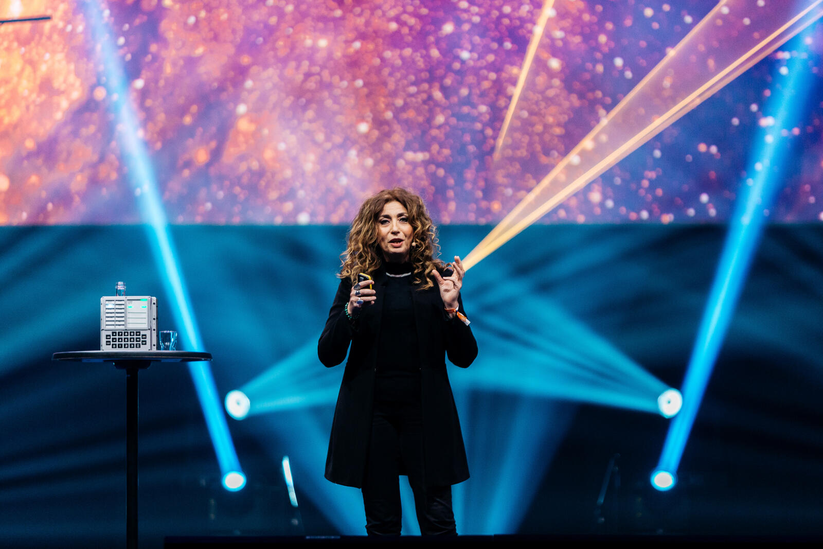 Da Helsinki a Milano, per costruire il campione globale del quantum. Sabrina Maniscalco dimostra oggi il vantaggio dei computer quantistici: «Dopo 22 anni sono tornata in Italia per fare la cosa più difficile del mondo»