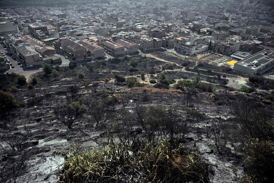 Le foto degli incendi in Francia