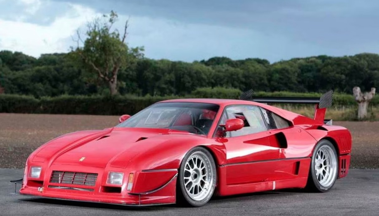 Ferrari 288 GTO all’asta, cifra da capogiro per la rossa