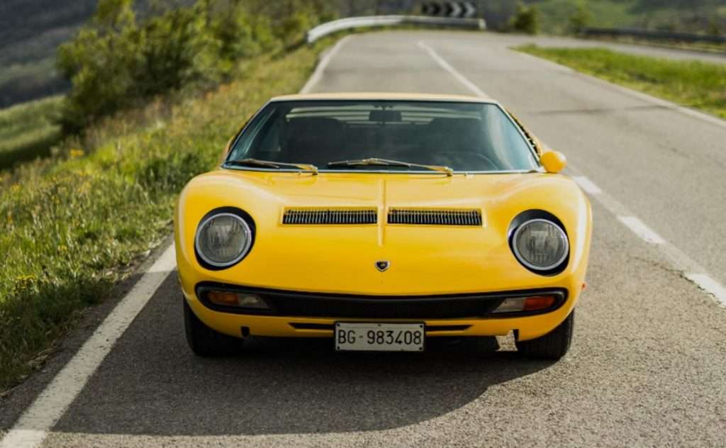Lamborghini Miura SV 1971 Super Veloce V12 55 anni front