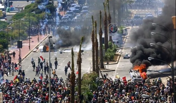G8 di Genova, il racconto in diretta di Primocanale: quando una tv locale divenne gli occhi del mondo - Primocanale.it